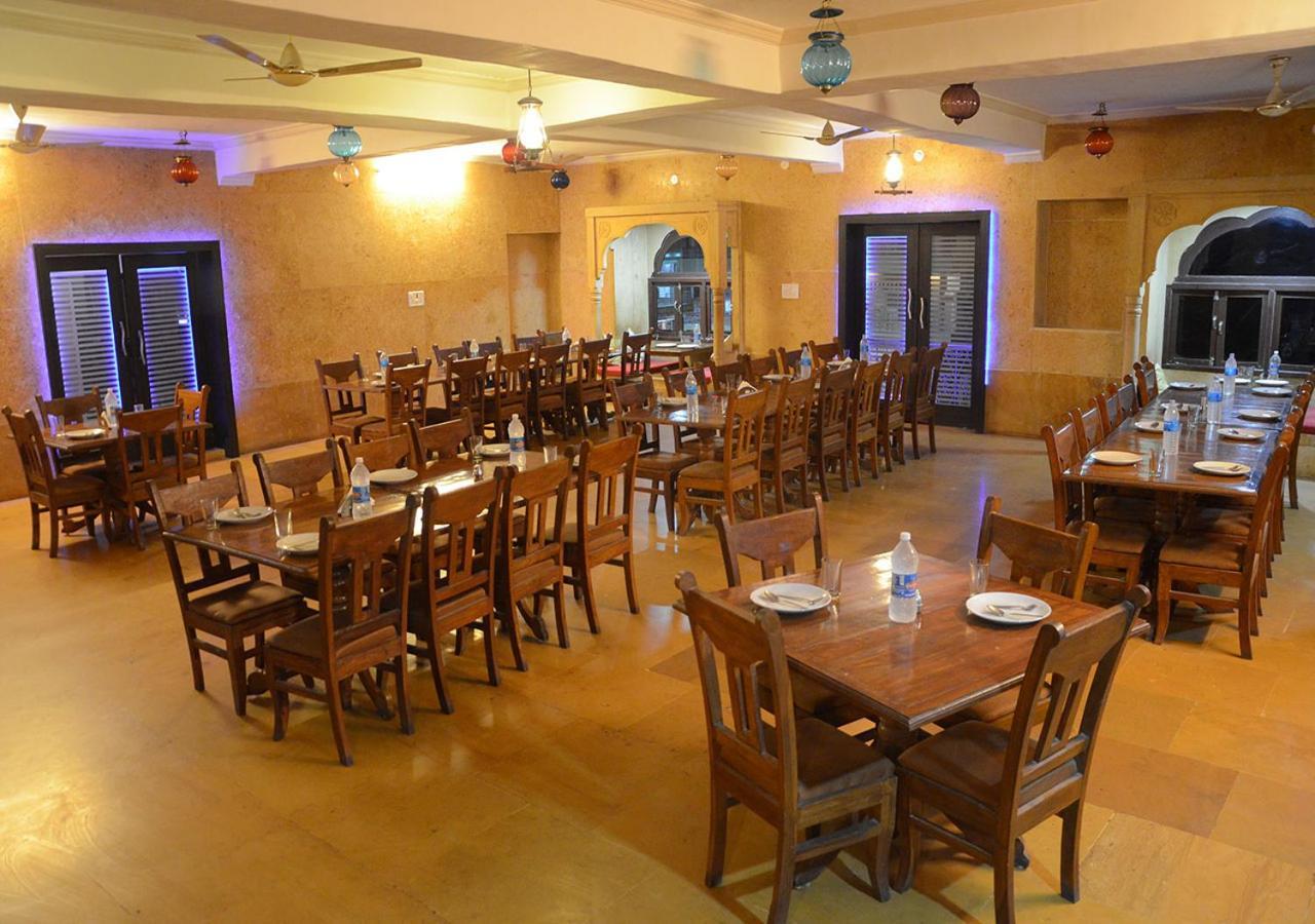 Hotel Prince-Near Jaisalmer Fort Exteriör bild