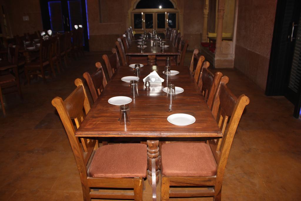 Hotel Prince-Near Jaisalmer Fort Exteriör bild