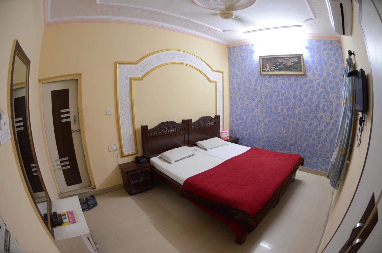 Hotel Prince-Near Jaisalmer Fort Exteriör bild